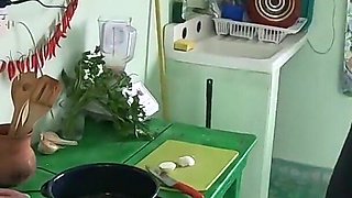 Stop making the dinner, I want to cum in your mouth