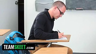 Virgin high - lusty lecturer lets her horny college girl fucked her in the classroom