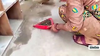 Hot Pakistani Wife Muskan Rani Fucks Hard in Viral Homemade Sex Tape