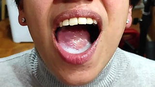 Quickie! Cum Mouthful, Cumplay and Swallow!