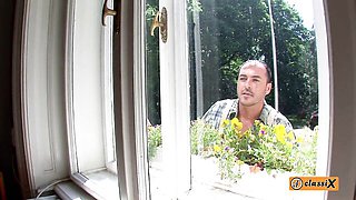 Salacious James Brossman and Nikky Thorne at threesome smut