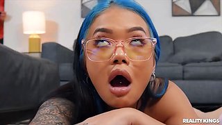 (Silvia Dellai) cuts (Erik Everhards) pants he rips her stretch pants before lovin’ a superb fuck - reality kings