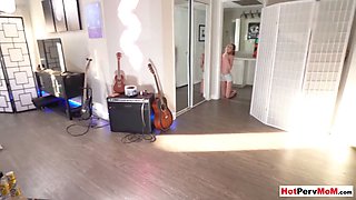 MILF stepmother gives me the best blowjob in my life