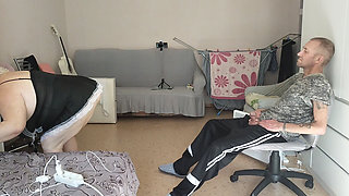 I Just Showed for a Maid a Dick, and She's Ready to Fuck