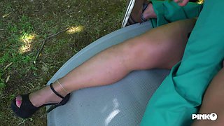 Horny GILF gets fucked outdoor