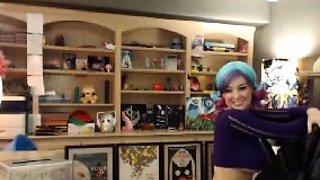 Hot amateur teen girl with big boobs toying pussy on cam