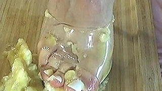 I Crush Bananas with My Beautiful Legs in High Heels