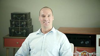Show My Dad Who's Boss! With Sean Lawless, Aubrey Sinclair - Brazzers