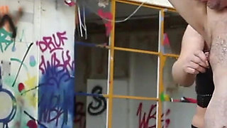 Faceslapping in the lost place