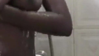 Take Shower Moment with Me and Enjoy the Vibe