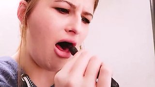 StepSister uses StepBrother for deep throat practice to save her relationship