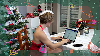 Joss Lescaff Fucks Mrs. Claus