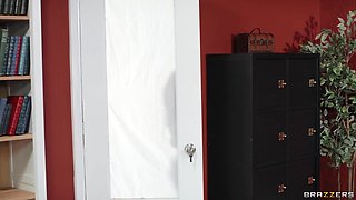 Hacking Your Cock With Danny D, Kiki Daniels - Brazzers