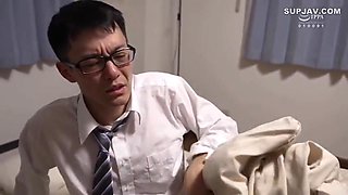 I Cant Resist The Splash My Semen On My Beautiful Stepbrothers Wife - Honda Hitomi