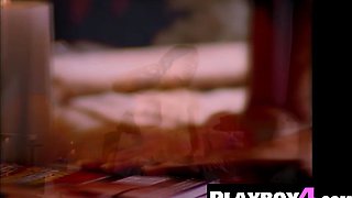 Huge melons blond hair girl cougar model posing naked