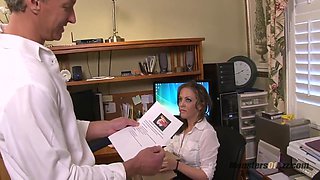 Carmen Shock The Cum Right Out Of Him