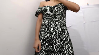 Cute Girl Getting Horny After College,chodai Kai Liya Ready Hu