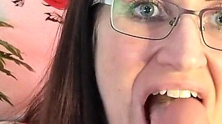 Userwunsch: Blowjob & Eier Lecken + Dildo