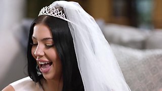 Bride cheats with inked BFF before wedding - GirlsWay