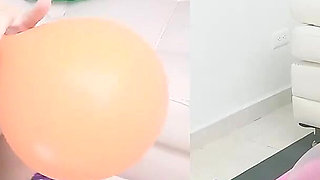 Free+b2p 17"18"ballons Pool Hot Water
