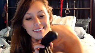 Amateur webcam babe dildo masturbation