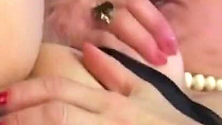 Sexy MILF Get Pussy Wet and Fucked Hard and Cumshot
