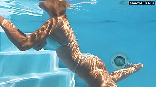 Sofi Otis's big tits movie by Underwater Show