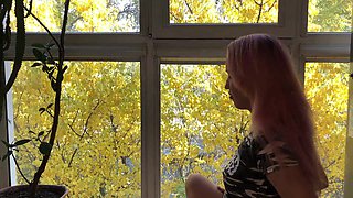 Girl Sucks Her Boyfriend Deep Shaft and Gets Cumshot