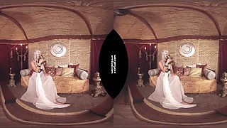 Thornes Parody Blond Princess in VR