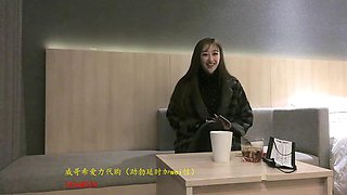 Emotional anchor Li Xunhuan Appoint a high-end peripheral lady with beautiful breasts, long legs, bee waist and hips 1