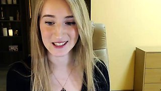 Petite blonde teen knows how to jerk to pleasure a dude