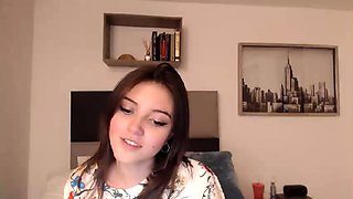 Cute blonde amateur webcam teen masturbating
