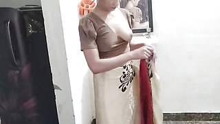 Step mother in low ko akele dekh kar ghar me hi pel diya