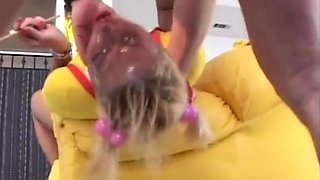 Max piss deepthroat