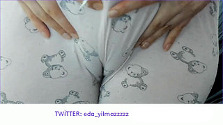 Turkish Camel Toe Masturbation