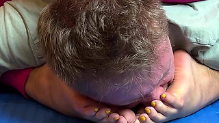 Foot Wrestling Domination Barefoot Humiliation