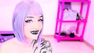 Hot amateur webcam teen masturbates for their fans