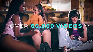 21 SEXTURY - Smoking Hot Beauty Angie Lynx Takes Every Inch Of This Cock In Her Tight Asshole
