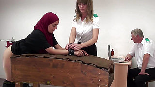 Yasmeena3 Spanking Machine - Ass Whipping
