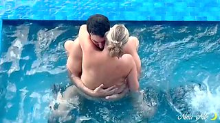 Milf Nina Nite Hot Tub Blowjob & Underwater Sex Creampie