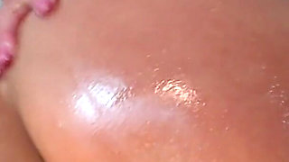 Big Oiled Twerkin Ass