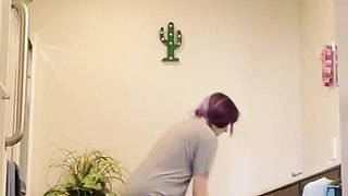 Sometimes a Kutie Is Too Sleepy to Pee Straight!