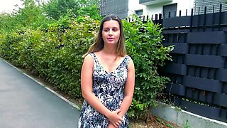 Georgia, 28 years old, the pleasure of giving and receiving! - Jacquie et Michel TV