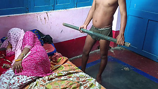 Slim hot sexy lady secretly fucked in the room from ac technician