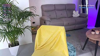 SMALL TIT BRUNETTE TATTOOED TEEN GIRLFRIEND CAUGHT IN SHOWER