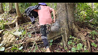 Girlfriend Facilitates Sex in the Forest so Mister Won't Catch Her