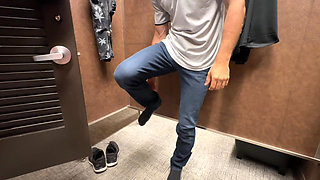 Mall Private Locker Room Cumshot Blowjob Flashing