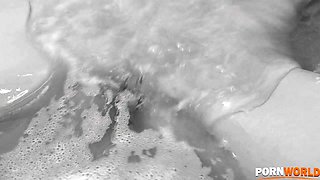 Super sexy Rebecca Volpetti rides his giant black cock in the bathroom GP971