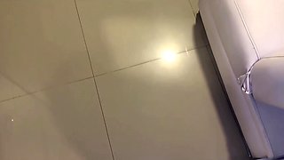 Bootyful Colombian maid gets laid instead of house cleaning
