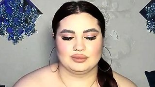 Amazing huge natural boobs and big lips bbw babe s